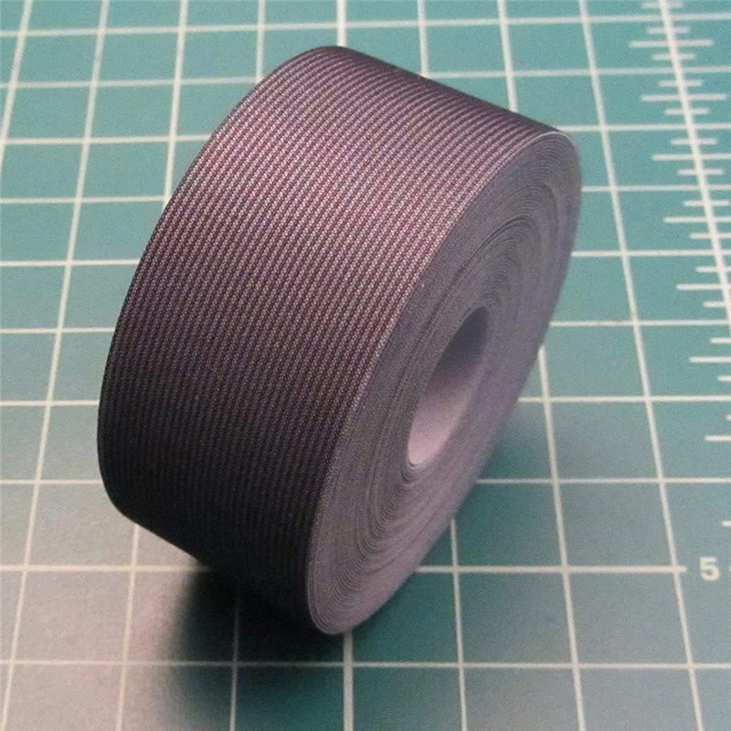Reparación de costuras de colchonetas para dormir